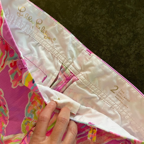 Lilly Pulitzer Callahan Shorts Sz 2 EUC - Picture 3 of 5